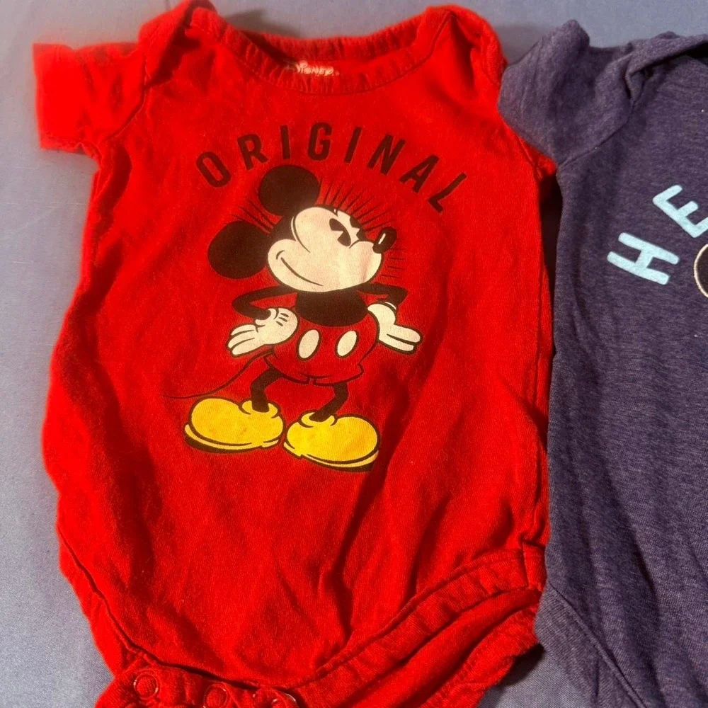 Disney baby Mickey Mouse 2-piece body suit 0-3 month